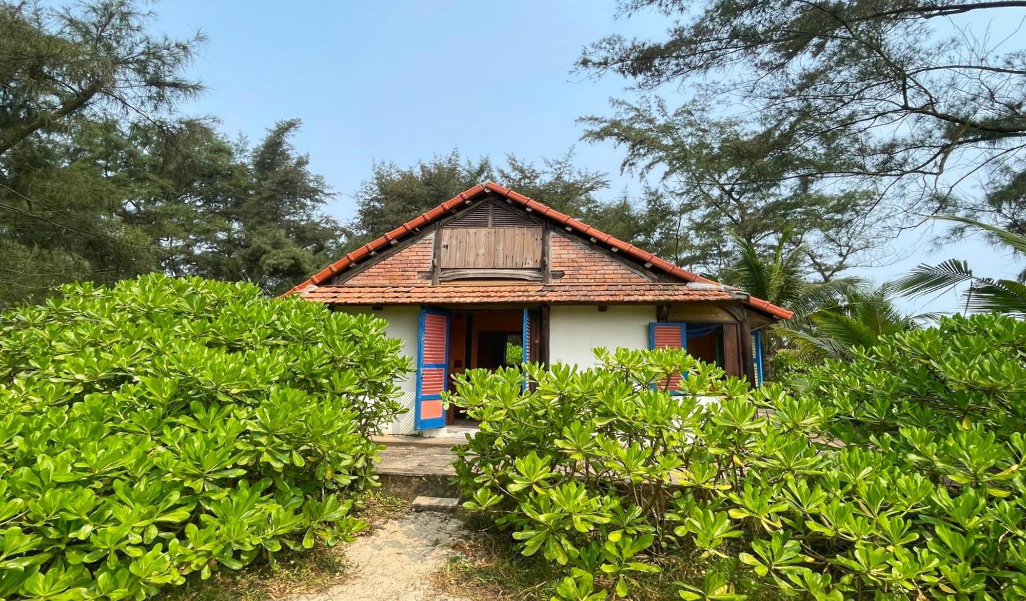 Villa Louise Hue Beach Boutique Hotel Szoba fotó